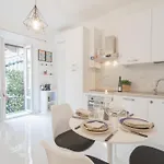 Luce By Rent * Como
