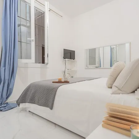 Luce By Rent *