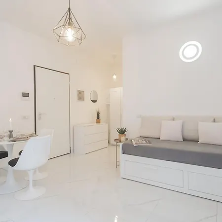 Luce By Rent Apartment