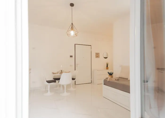 Luce By Rent *