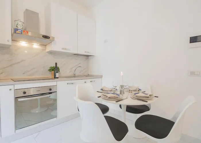 Luce By Rent