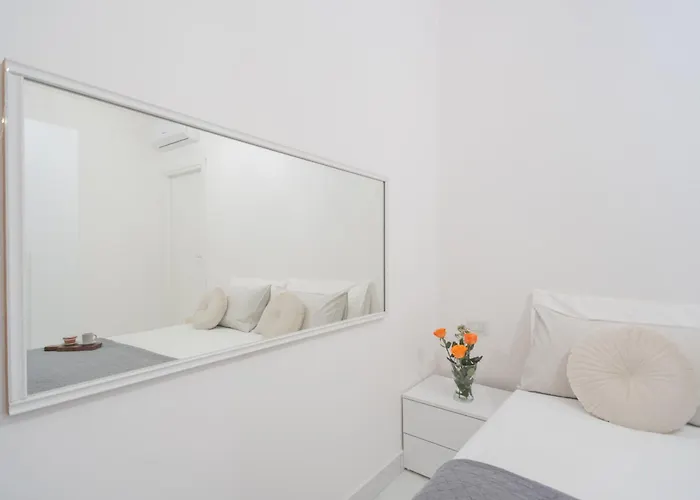 Luce By Rent Apartman *