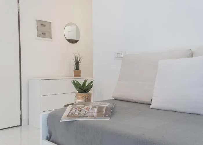 Apartman Luce By Rent Como