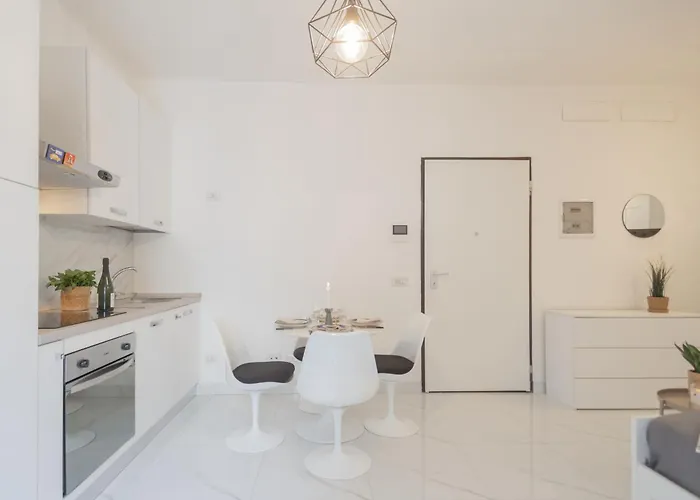 Luce By Rent *