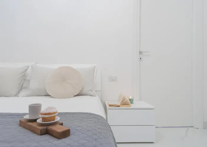Apartman Luce By Rent Como