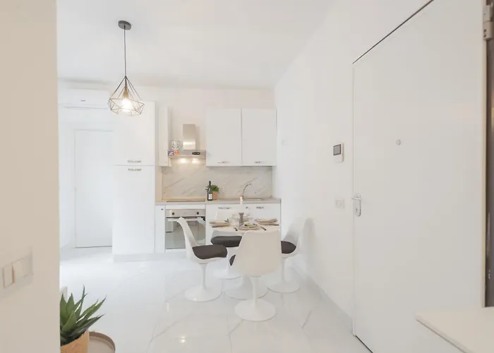 Luce By Rent Apartamento Como